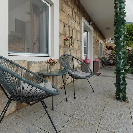 Apartments Time Kotor Exterior photo