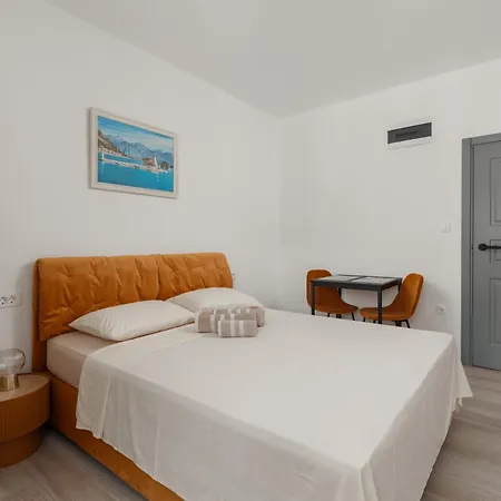 Apartments Time Kotor Exterior photo