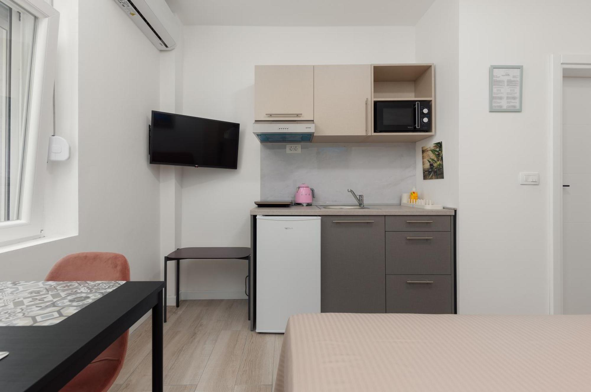 Time Apartment *